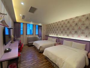 Phòng Deluxe 4 người (Deluxe Quadruple Room)