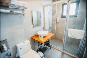 Phòng hướng núi giường đôi (Mountain View Double)