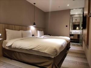 Phòng Tiêu Chuẩn Cho 3 Người Không Có Cửa Sổ (Standard Triple Room without Window)