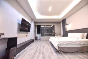 Phòng Có Giường Cỡ Queen (Queen Room)