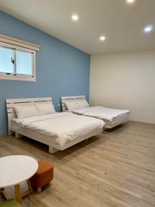 Phòng Bốn Người Có Phòng Tắm Riêng (Quadruple Room with Private Bathroom)