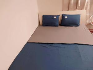 Phòng Giường Đôi Có Phòng Tắm Riêng (Double Room with Private Bathroom)