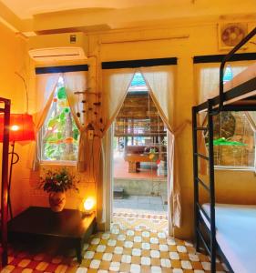Phòng Ngủ Tập Thể Cả Nam và Nữ (Mixed Dorm)