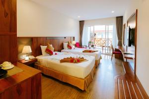Deluxe hướng biển (Deluxe Sea View)