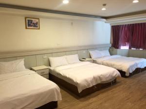 Phòng gia đình với phòng tắm riêng. (Family Room with Private Bathroom)