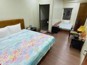 Phòng Tiêu Chuẩn 4 Người (Standard Quadruple Room)