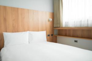Phòng Hạng Tiết kiệm có Giường Đơn (Economic Single Room)
