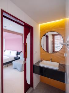 Căn Hộ 2 Tầng (Duplex Apartment)