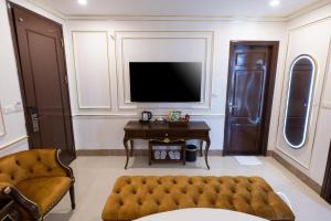 Phòng Có Giường Cỡ King Với Ban Công (King Room with Balcony)