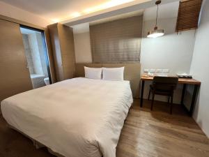 Phòng Cao Cấp Cho Hai Người (Superior Double Room)