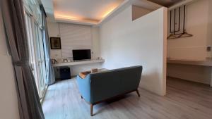 Phòng Tiêu Chuẩn Giường Đôi (Standard Double Room)