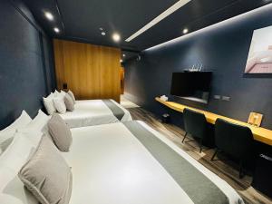 Phòng 4 người Nhìn ra cảnh Núi non (Quadruple Room with Mountain View)