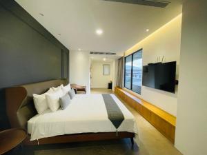 Phòng Giường Đôi Nhìn Ra Núi (Double Room with Mountain View)