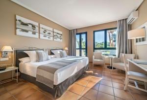 Double Room with Extra Bed (2 Adults + 1 Child) room in Barceló Jerez Montecastillo & Convention Center