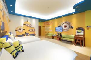 Phòn Cao Cấp Plus 2 Giường Đơn Cho Gia Đình (Superior Plus Family Twin Room)