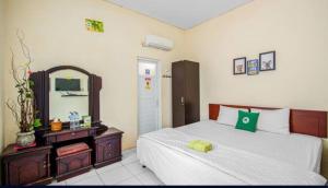 Phòng Deluxe Có Giường Cỡ King (Deluxe King Room)