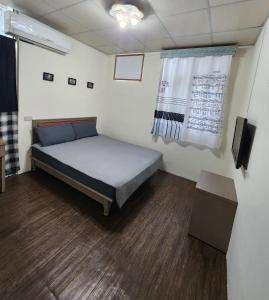 Phòng Giường Đôi Có Phòng Tắm Riêng (Double Room with Private Bathroom)