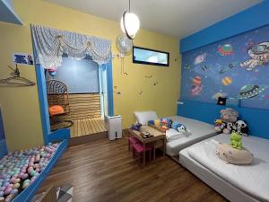 Phòng Bốn Người Có Phòng Tắm Riêng (Quadruple Room with Private Bathroom)