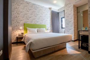 Phòng Standard giường đôi (Standard Double Room)