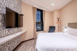 Phòng cổ điển giường đôi (Classic Double Room)