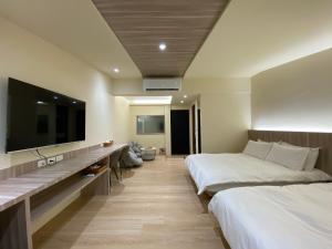 Phòng 4 Người Có Phòng Tắm (Quadruple Room with Bathroom)