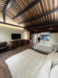 Phòng Bốn Người Có Phòng Tắm Riêng (Quadruple Room with Private Bathroom)