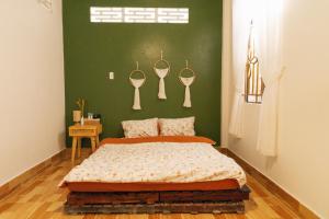 Phòng Giường Đôi Có Phòng Tắm Riêng (Double Room with Private Bathroom)