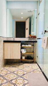 Suite Gia Đình Có Ban Công (Family Suite with Balcony)