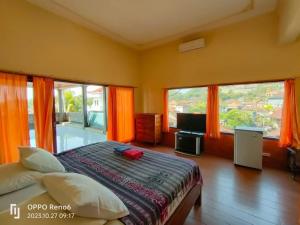 Suite Junior Nhìn Ra Biển (Junior Suite with Sea View)