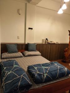 Phòng Bốn Người Có Phòng Tắm Riêng (Quadruple Room with Private Bathroom)