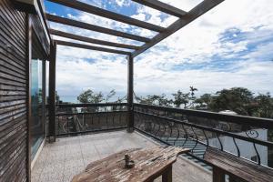 Phòng Giường Đôi Nhìn Ra Biển (Double Room with Sea View)