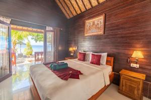 Phòng Giường Đôi Nhìn Ra Biển (Double Room with Sea View)