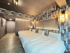 Phòng Tiêu Chuẩn 4 Người (Standard Quadruple Room)