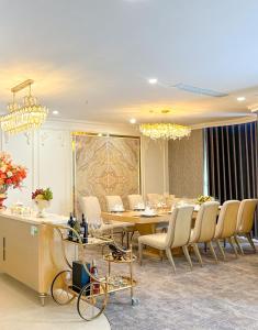 Suite Hạng Tổng Thống (Presidential Suite)