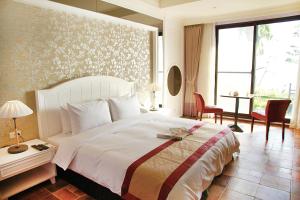 Phòng Giường Đôi có Ban công và Nhìn ra Biển (Double Room with Balcony and Sea View)