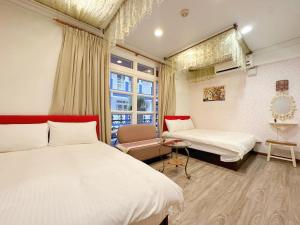 Phòng Tiêu Chuẩn 4 Người (Standard Quadruple Room)