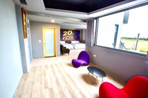 Phòng Deluxe 4 Người (Deluxe Quadruple Room)
