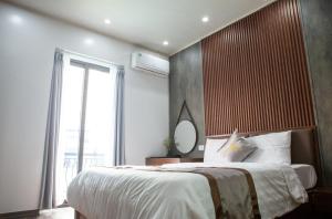 Phòng Giường Đôi Có Ban Công (Double Room with Balcony)