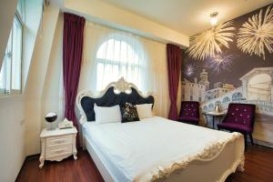 Phòng có Giường cỡ King có Bồn tắm (King Room with Bath)