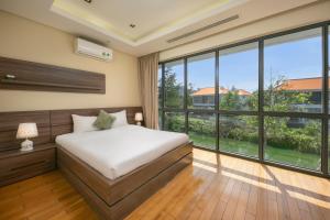 Biệt Thự 3 Phòng Ngủ (Three-Bedroom Villa)