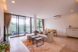 Căn Hộ 2 Phòng Ngủ (Two-Bedroom Apartment)