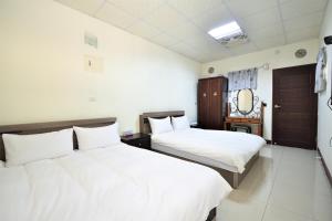 Phòng Bốn Người Có Phòng Tắm Riêng (Quadruple Room with Private Bathroom)