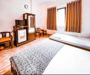 Phòng Deluxe Giường Đôi/2 Giường Đơn Nhìn Ra Thành Phố (Deluxe Double or Twin Room with City View)