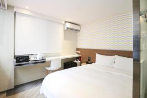 Phòng Elegance (Elegant Room)