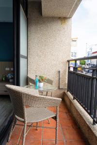 Phòng Deluxe Giường Đôi Có Ban Công (Deluxe Double Room with Balcony)