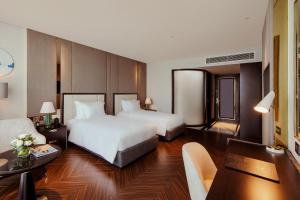 Phòng Hướng Hồ 2 Giường Đơn (Lake View Twin Room)
