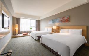 Phòng Gia Đình Loại Sang Cho 2 Người (Deluxe Family Room for 2 People)