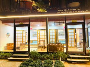 Phòng Giường Đôi Nhìn Ra Núi (Double Room with Mountain View)