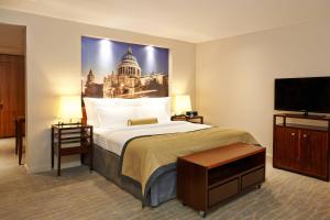 Executive, Guest room, 1 King room in Threadneedles Autograph Collection by Marriott