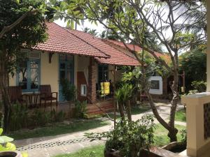 Bungalow Nhìn ra vườn (Bungalow with Garden View)
